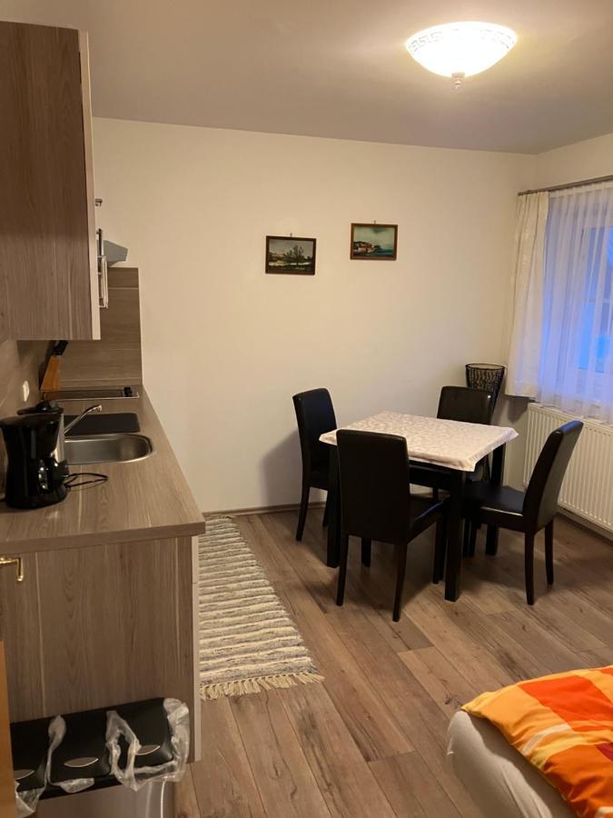 Apartman Tauplitz Skiing, Hiking, Bike, Cross Country - Haus Sandlweber Obersdorf Eksteriør bilde